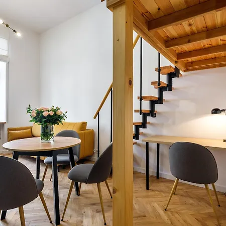 Tyzenhauz Apartments Siemiradzkiego Street-3