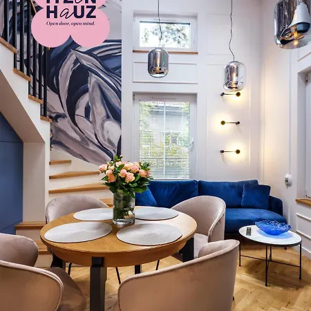 Tyzenhauz Apartments Siemiradzkiego Street-2